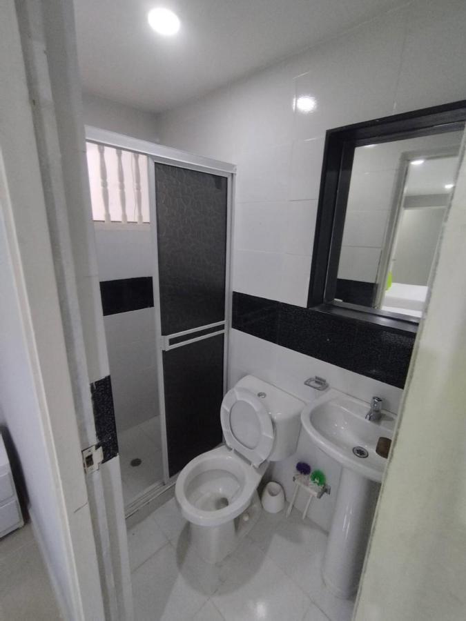 Hotel Bm-17 Cerca Al Mar Con Aire Acondicionada Y Wifi Cartagena Exterior foto